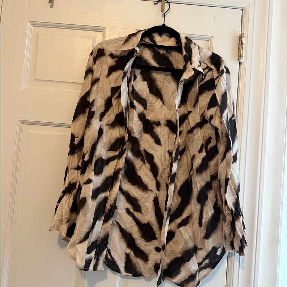 Simply Vera Vera Wang Black and Cream Printed Blouse